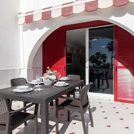 Park Santiago Iv 181 - Two Bed With Pool And Sea View * Playa de las Americas (Tenerife)