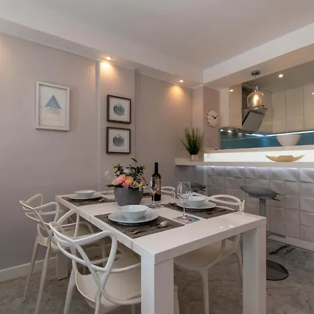 Park Santiago Iv 181 - Two Bed With Pool And Sea View