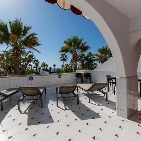 Park Santiago Iv 181 - Two Bed With Pool And Sea View * Playa de las Americas (Tenerife)